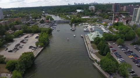 Downtown boat harbor 動画素材 68002433