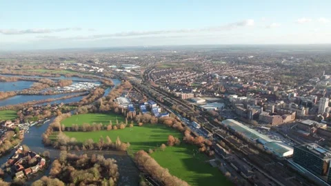Downtown center and Caversham of Reading. Berkshire in England. aerial view Stock-Footage 324869683