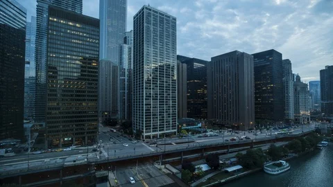 Downtown Chicago, Wacker Drive and Chicago River Sunset Time Lapse Stock Footage 86574444
