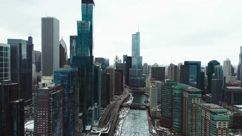 Downtown Chicago in Winter 02 Stock Footage 170958063