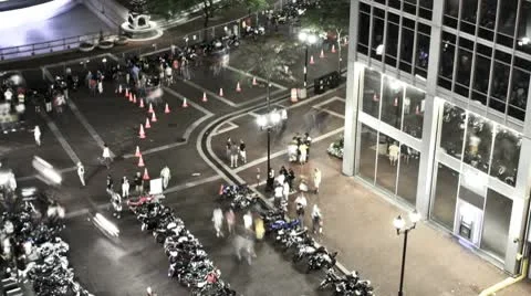 Downtown Circle (Time lapse) Stock-Footage 8974804