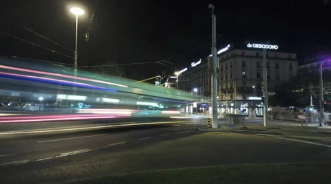 Downtown Geneva Night traffic Vídeo Stock 34761560