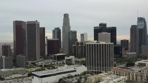 Downtown Los Angeles Drone Pull Out 库存影片 99805146