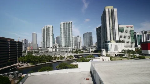 Downtown Miami skyline Vídeo Stock 74107707