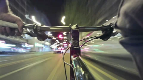 Downtown Night Biking 库存影片 34761554