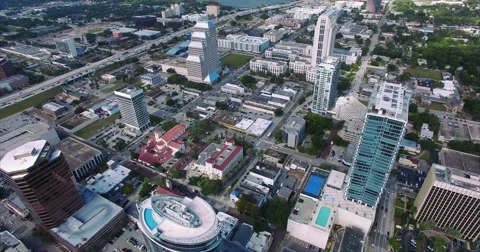Downtown Orlando towers beside an elevated interstate Stock-Footage 59527100