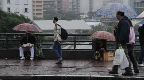 Downtown in the rain III Video stock 27146222