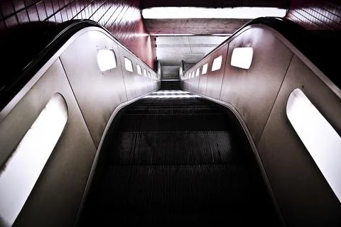 Downward perspective of an escalator Fotos de archivo