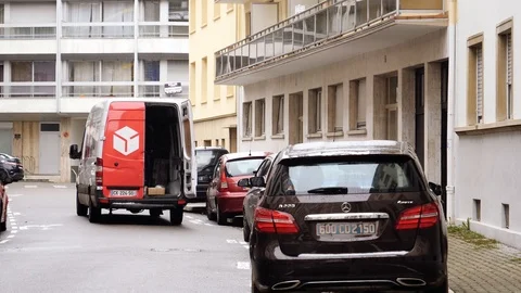 DPD parcel delivery van in central city Stock Footage 98394350