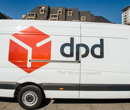 DPD post parcel van delivery in city Stock Photos