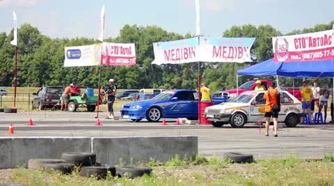 Drag Stock Footage 11496359