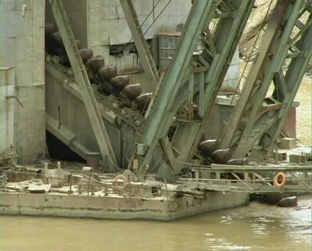 Draga 4 P Stock Footage 509405