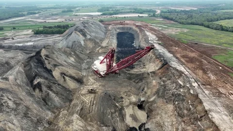 Dragline Excavator Stock Footage 270025562