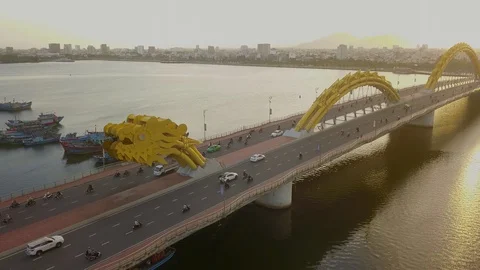 Dragon bridge in danang Stock Footage 128281015