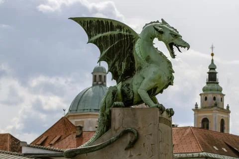 The Dragon Bridge is one of the most recognizable  sights of Ljubljana. 库存照片