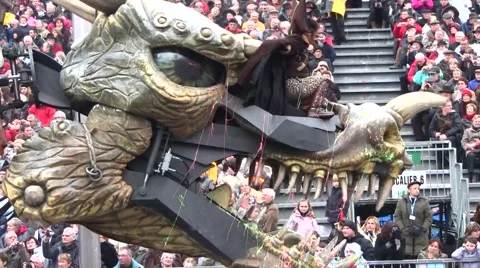 Dragon Float, Nice Carnival Parade, France Stock Footage 52182417