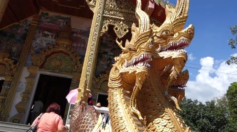 Dragons outside budhist temple Stock Footage 43672017