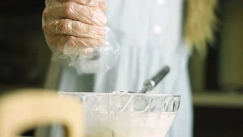 Drain the lemon juice. I prepare the cream for homemade Gingerbread Cookie Stock Footage 165358201