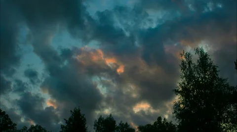 Dramatc sunset, clouds, trees, wind Stock Footage 52089697