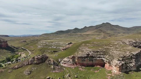 Dramatic Aerial Perspective Of South African Rocky Plateau With Varied Stock Footage 331564882