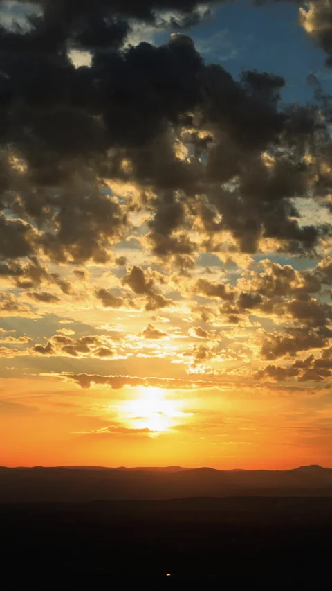 Dramatic Arizona Desert Sunset Vertical Timelapse Stock Footage 336625649
