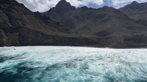 Dramatic Atlantic Waves Hitting Rocky Coastline – Tenerife Drone Footage Видео 271360713