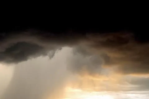 Dramatic atmosphere panorama view of storm clouds and heavy rain storm. Foto stock