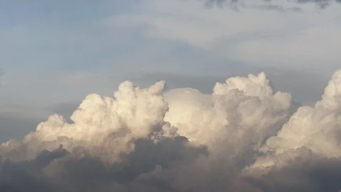 Dramatic atmosphere Time-lapse  of beautiful sunset sky and clouds. Stock Footage 94510908