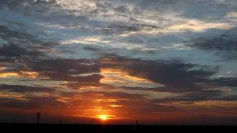 Dramatic atmosphere Time lapse  clip of sunset sky and clouds. Stock Footage 94889976
