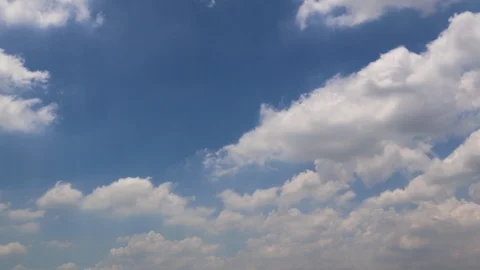 Dramatic atmosphere Timelapse video footage of beautiful bluesky and clouds. Stock Footage 91825401