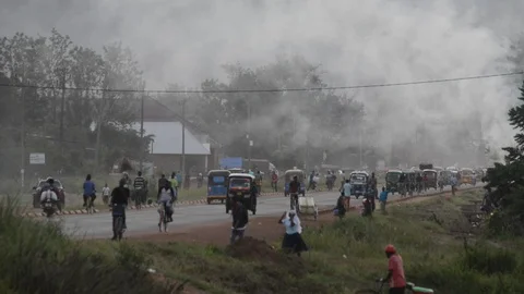 Dramatic atmosphere of traffic on african road. Video stock 113049501