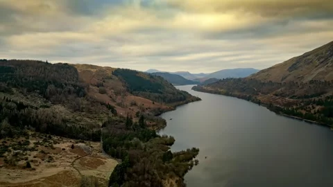 Dramatic beauty of the Cumbrian countryside through mesmerizing drone foota.. 库存影片 246047933
