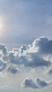Dramatic blue sky and grey cloud Foto stock