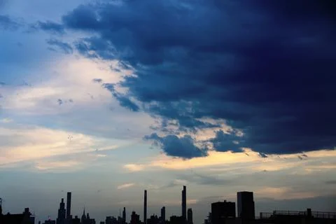 Dramatic Cinematic Moody Cloudy Sky Background Foto stock