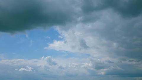 Dramatic Cloud Scenery A Beautiful and Captivating Sky Transition with Dynamic C Stock Photos