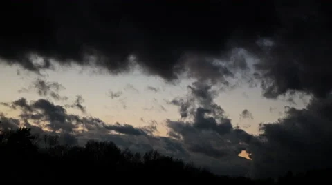 Dramatic cloud timelapse 4K 動画素材 45825094