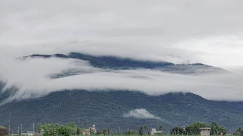Dramatic Cloud Waterfall Cascading over Central Mountain Range in Jian, Hualien 스톡 동영상 340152825