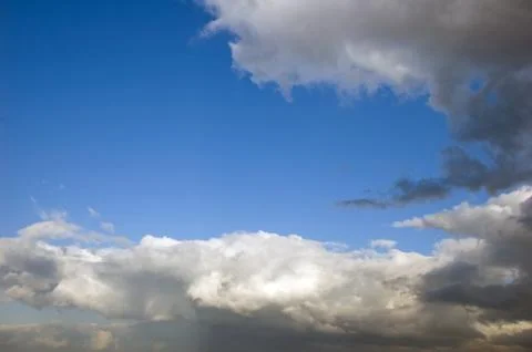 Dramatic Clouds against a blue sky background Foto stock