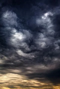 Dramatic Clouds Background Stock-Fotos