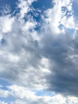 Dramatic Clouds in a Blue Sky Fotos de archivo