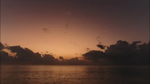 Dramatic clouds during tropical sunset, time lapse. Stock Footage 331550647