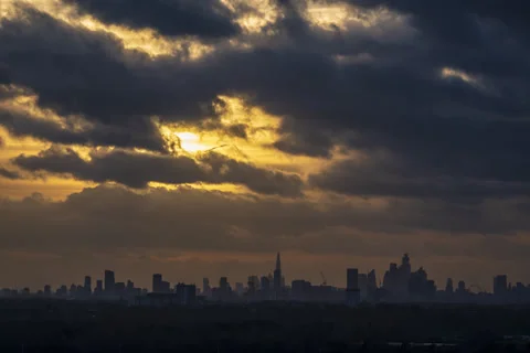 Dramatic clouds over London skyline timelapse Stock Footage 261422576