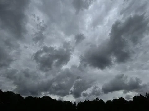 Dramatic Cloudscape with Dark Storm Clouds and Atmospheric Sky, evening Fotos de archivo