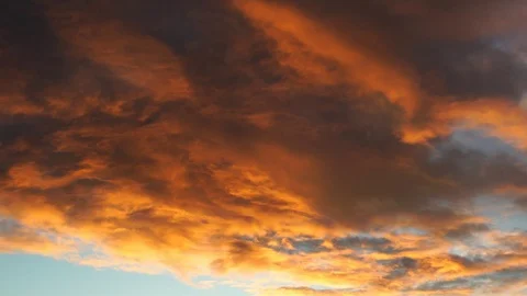 A dramatic cloudy sky in the evening Stock Footage 89905400