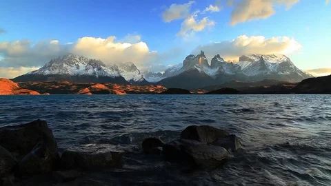 Dramatic dawn in Torres del Paine, Chile 動画素材 83826940