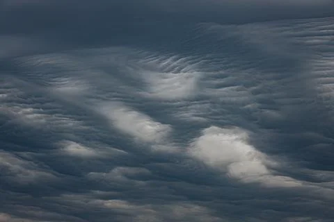 A dramatic display of undulatus asperatus clouds forms wavy Stock Photos
