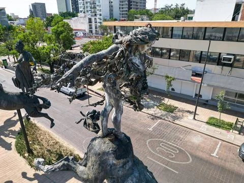 Dramatic drone view of The Three Graces sculptures on Mexico Avenue, Guadalajara Stockfoto's