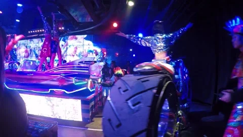 Dramatic &amp; Electric Robot Restaurant Show.  Electric carnival with Robots Stockbeeldmateriaal 149321062