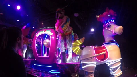 Dramatic &amp; Electric Robot Restaurant Show.  Electric carnival with Robots Stockbeeldmateriaal 149321419
