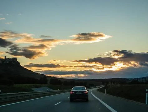 Dramatic image of Panoramic view with A long curve road in the early morning  Foto stock